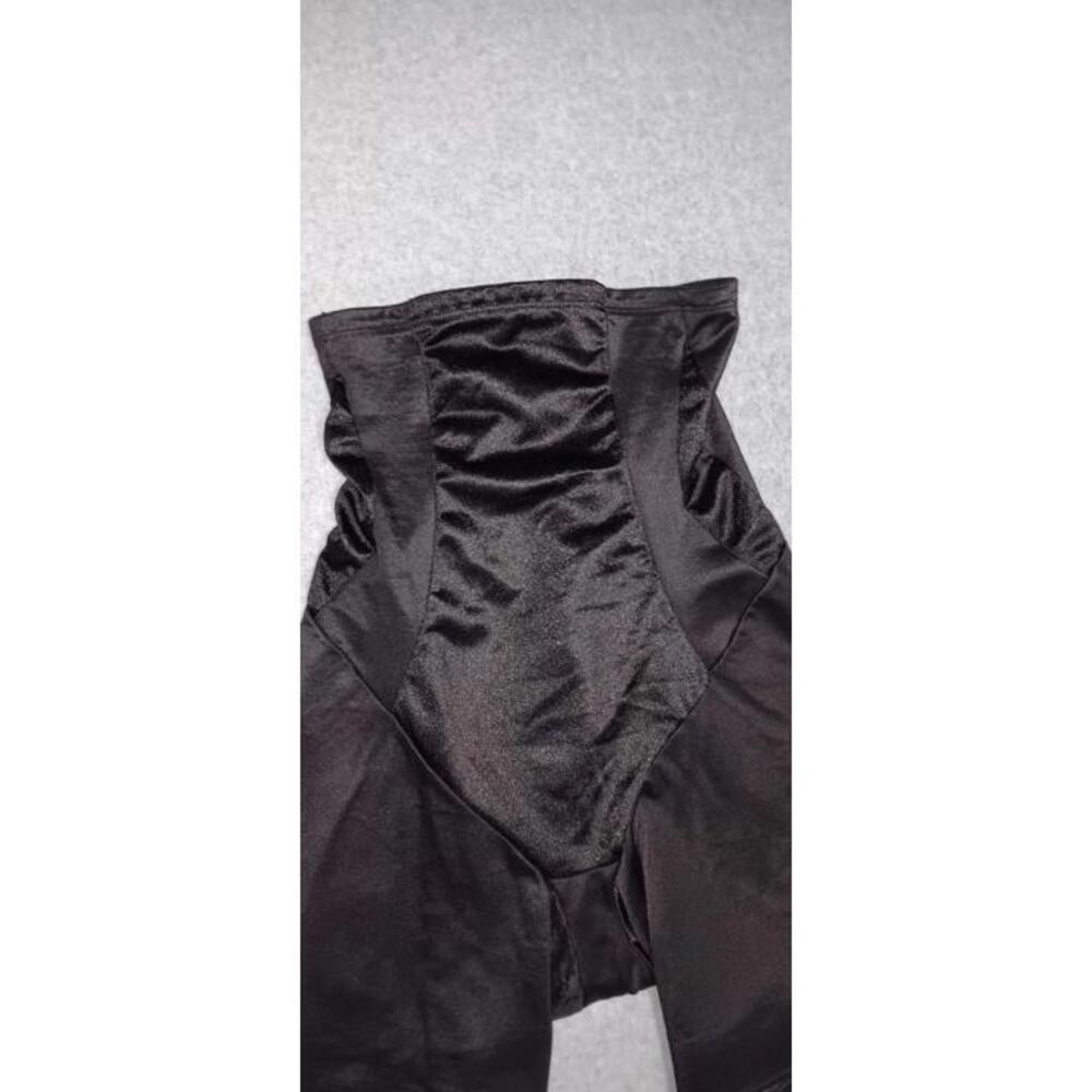 Cupid High Rise Tummy Control Shapewear Slimming Shorts Womens Size Large Black - Picture 3 of 8
